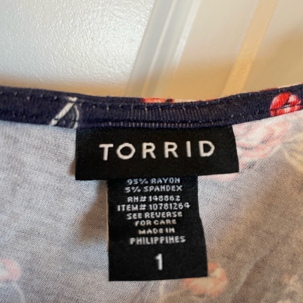 Torrid Floral Tank Top - Picture 10 of 10